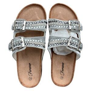 Women’s Size 6 1/2 Silver Embellished Sandals